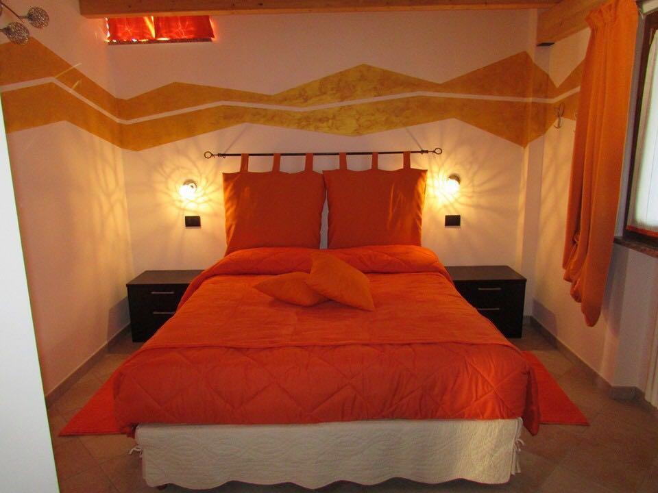 La Casa Del Grillo 1 Bed & Breakfast อาออสตา ภายนอก รูปภาพ