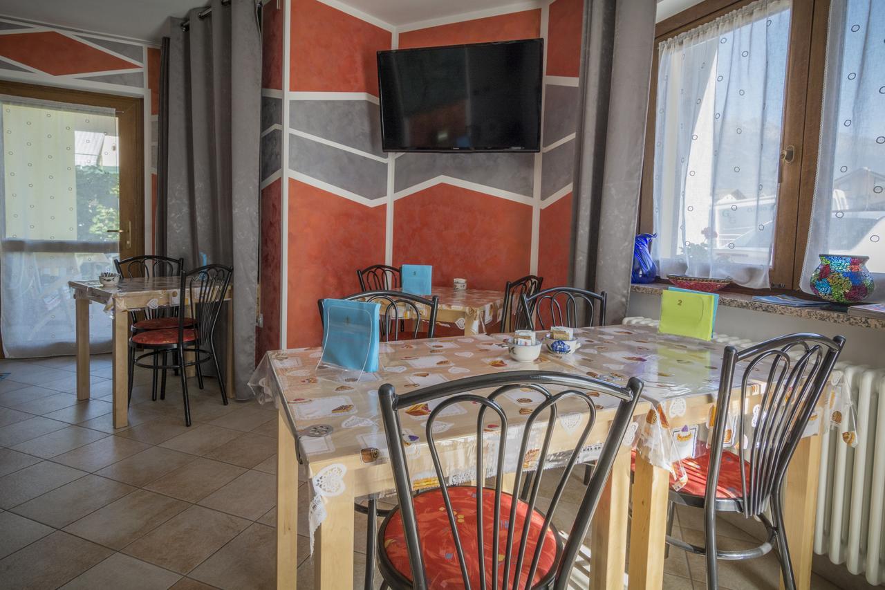 La Casa Del Grillo 1 Bed & Breakfast อาออสตา ภายนอก รูปภาพ