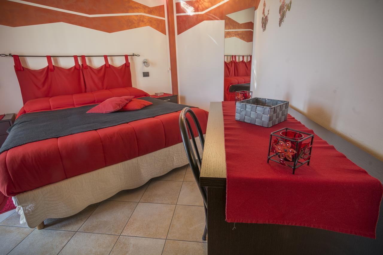 La Casa Del Grillo 1 Bed & Breakfast อาออสตา ภายนอก รูปภาพ