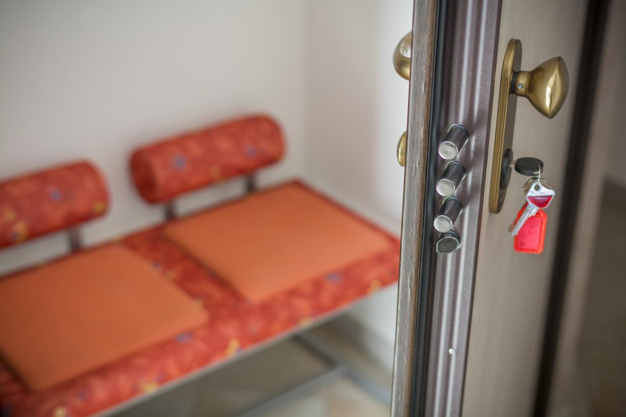 La Casa Del Grillo 1 Bed & Breakfast อาออสตา ภายนอก รูปภาพ
